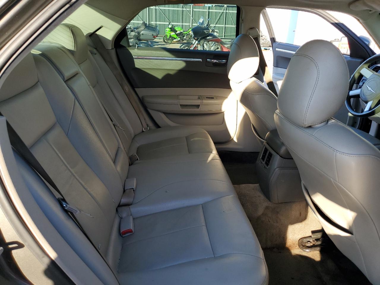 2008 Chrysler 300 Touring VIN: 2C3KK53G18H128929 Lot: 87435505