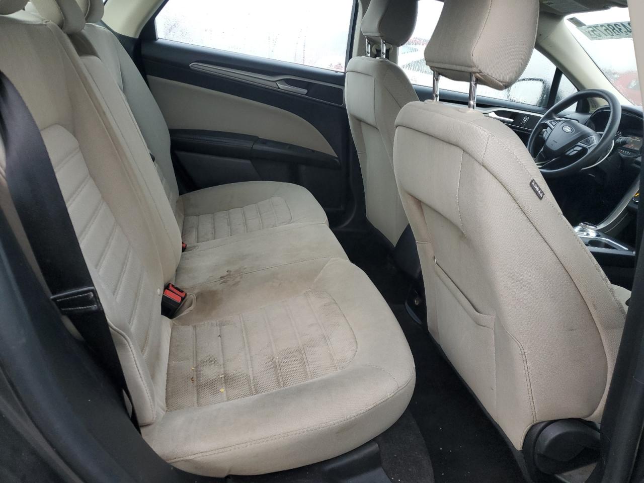 2020 Ford Fusion S VIN: 3FA6P0G71LR140853 Lot: 82438675