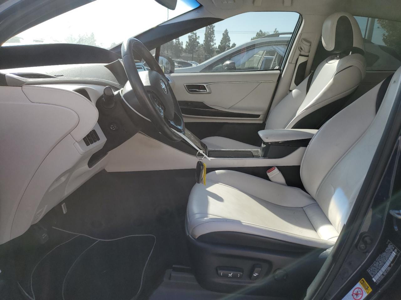 2018 Toyota Mirai VIN: JTDBVRBD9JA003926 Lot: 84959435