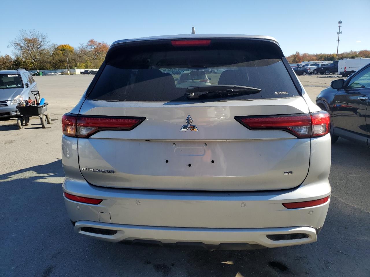 2024 Mitsubishi Outlander Se VIN: JA4J4VA84RZ049361 Lot: 85327525