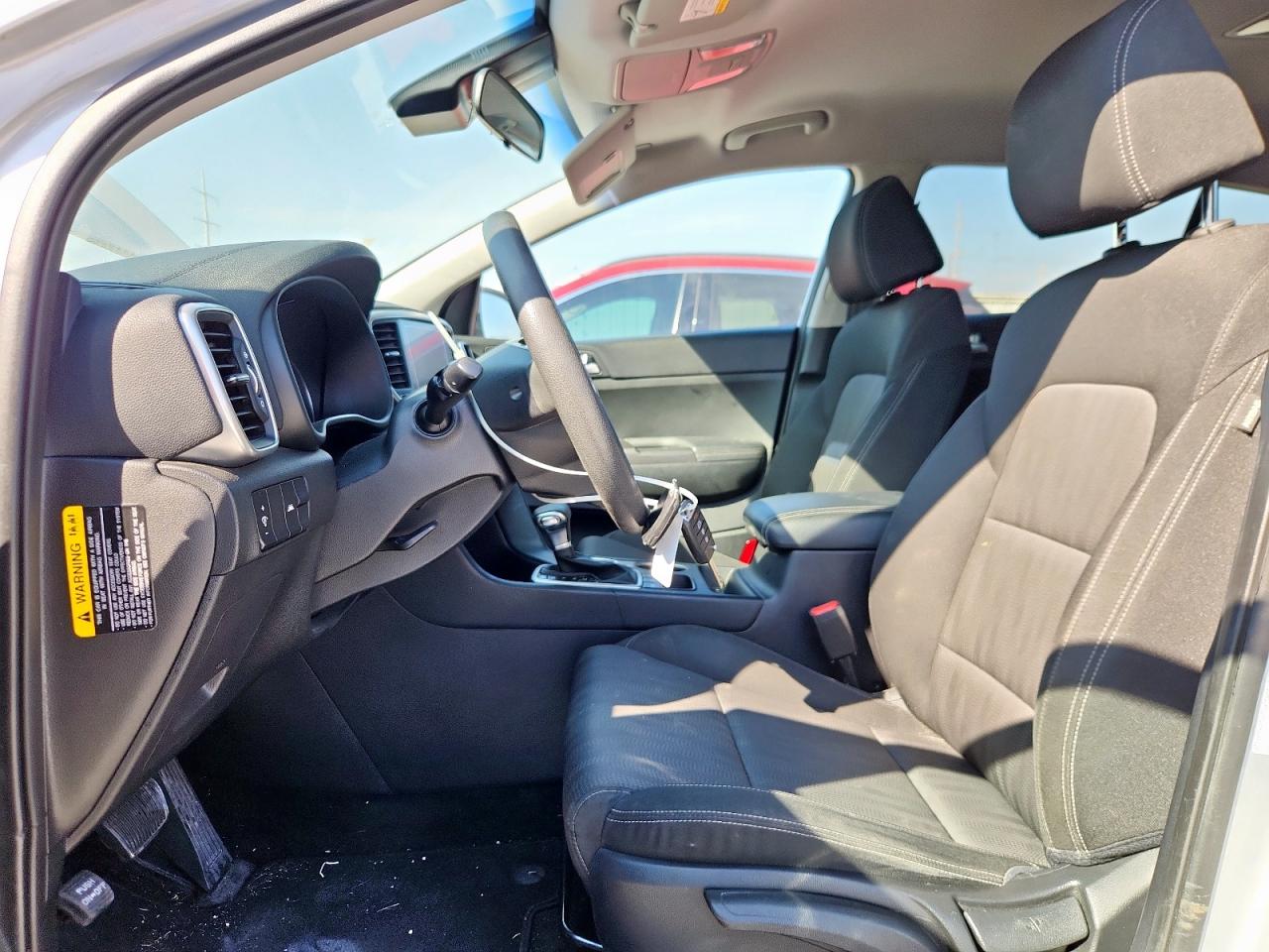 2020 Kia Sportage Lx VIN: KNDPMCAC4L7738358 Lot: 85700005