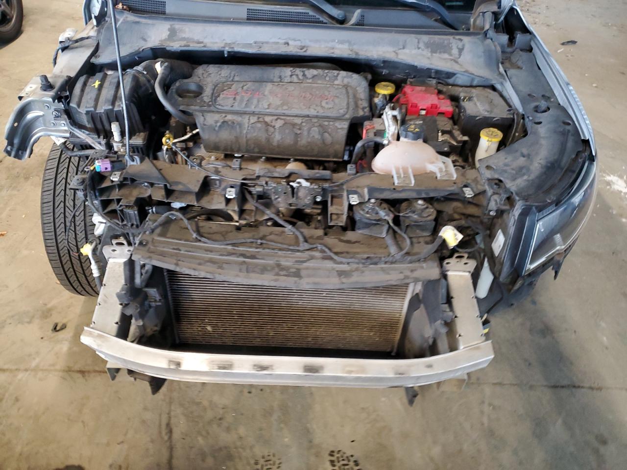 2019 Jeep Compass Latitude VIN: 3C4NJCBB2KT715919 Lot: 82670165