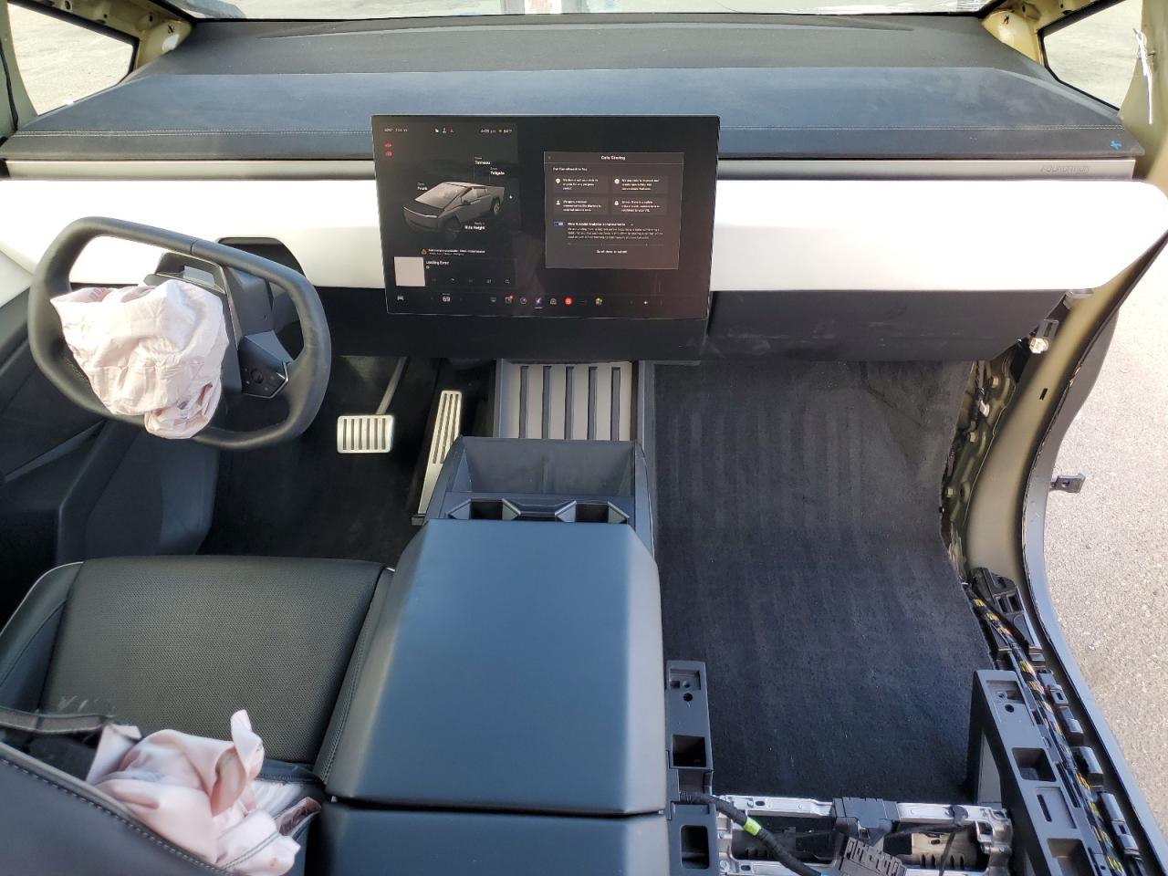 2024 Tesla Cybertruck VIN: 7G2CEHEEXRA020699 Lot: 84898905