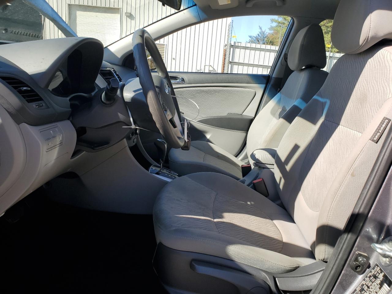 2014 Hyundai Accent Gls VIN: KMHCU4AE9EU622563 Lot: 86664575