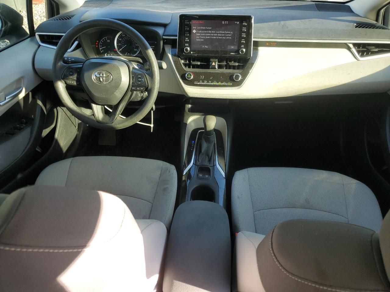 2021 Toyota Corolla Le VIN: JTDEPMAE6MJ185982 Lot: 81898405