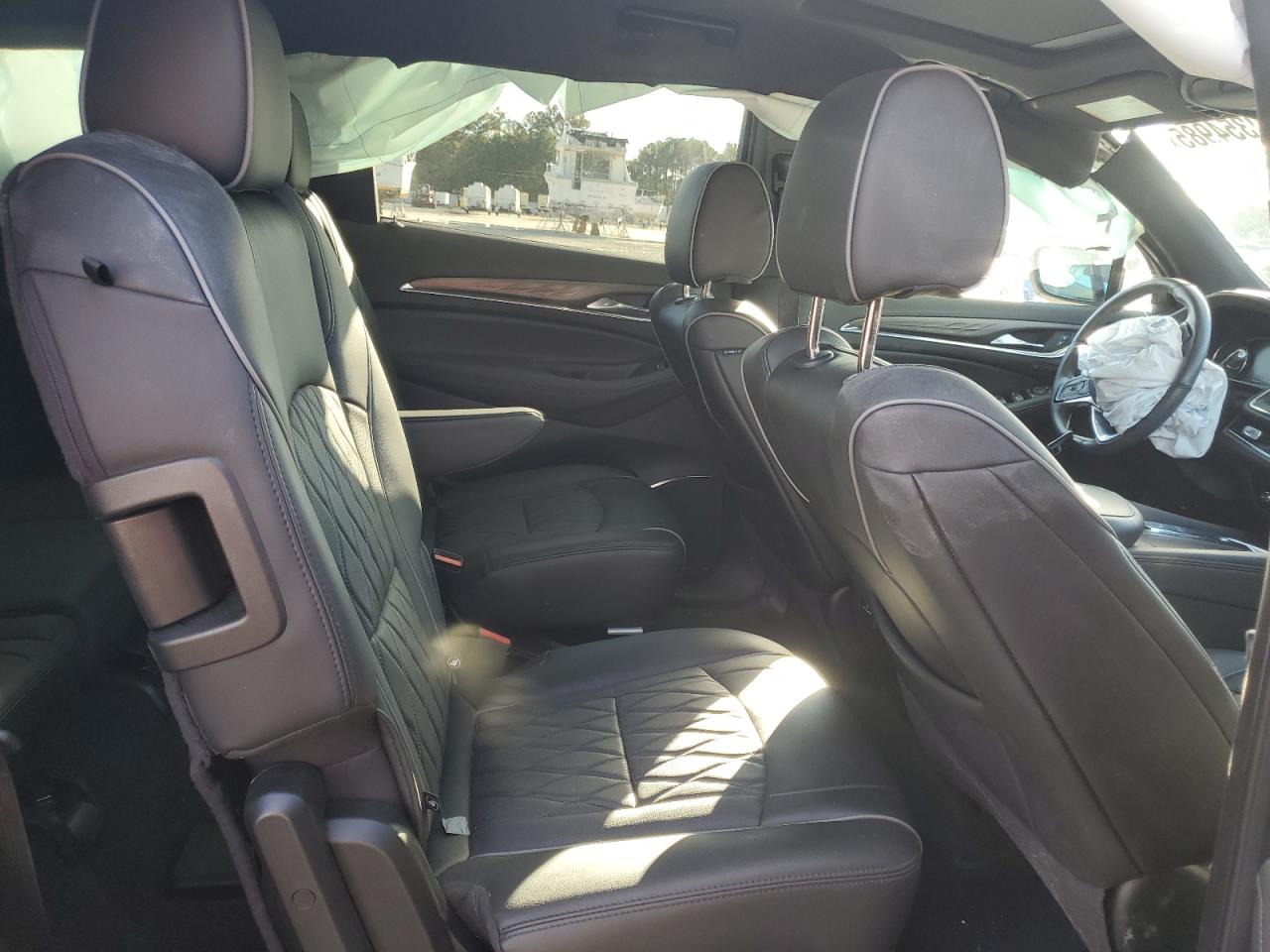 2024 Buick Enclave Avenir VIN: 5GAERDKW3RJ121697 Lot: 90354985