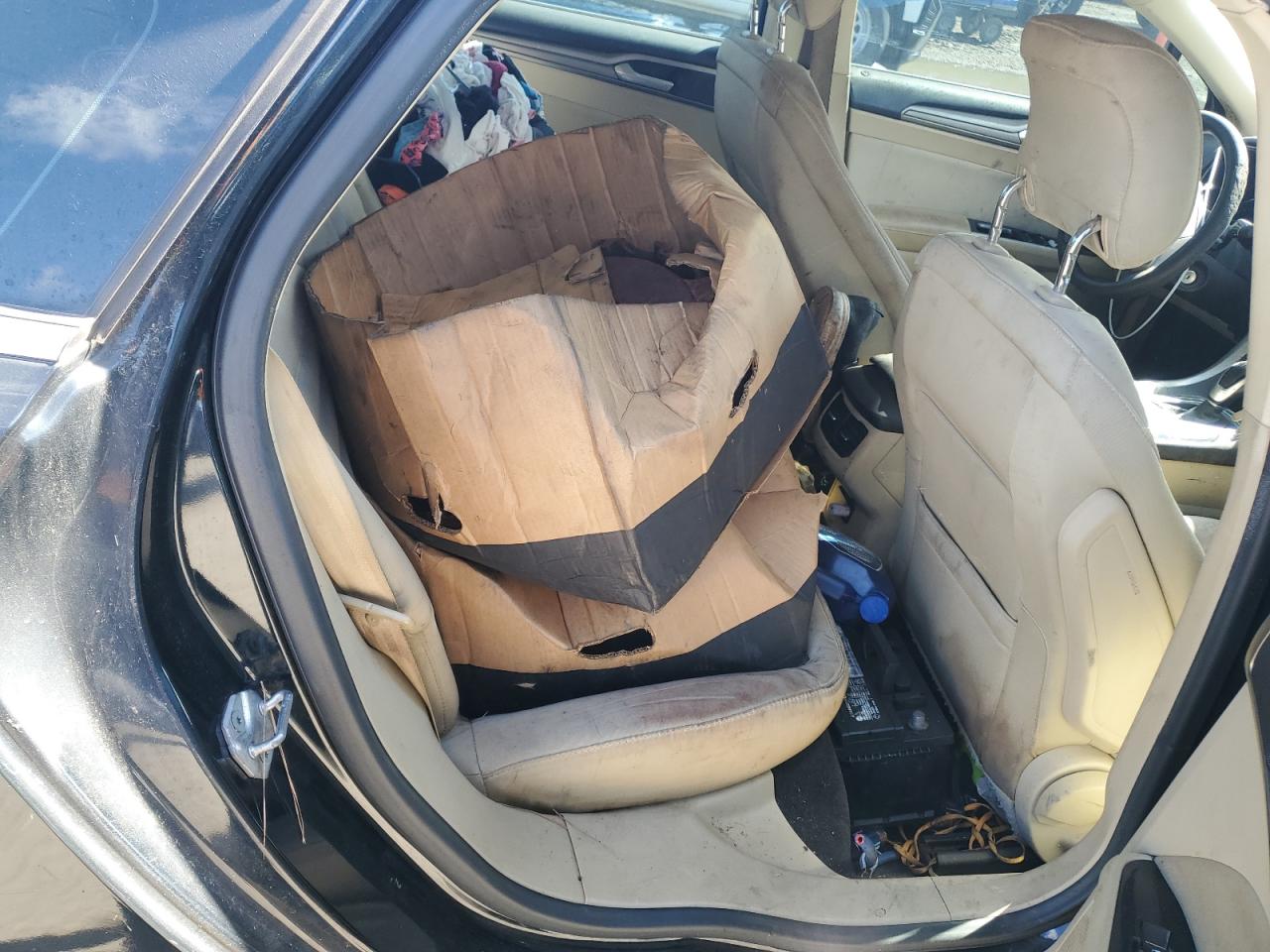 2014 Ford Fusion Se VIN: 3FA6P0H79ER381027 Lot: 82688565