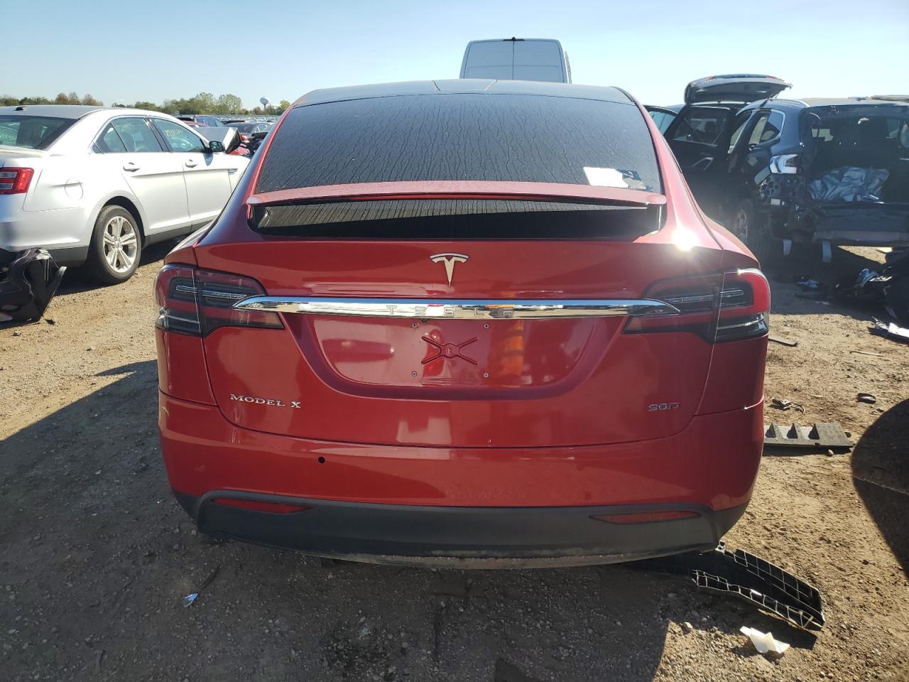 2016 Tesla Model X VIN: 5YJXCDE25GF029299 Lot: 85705435