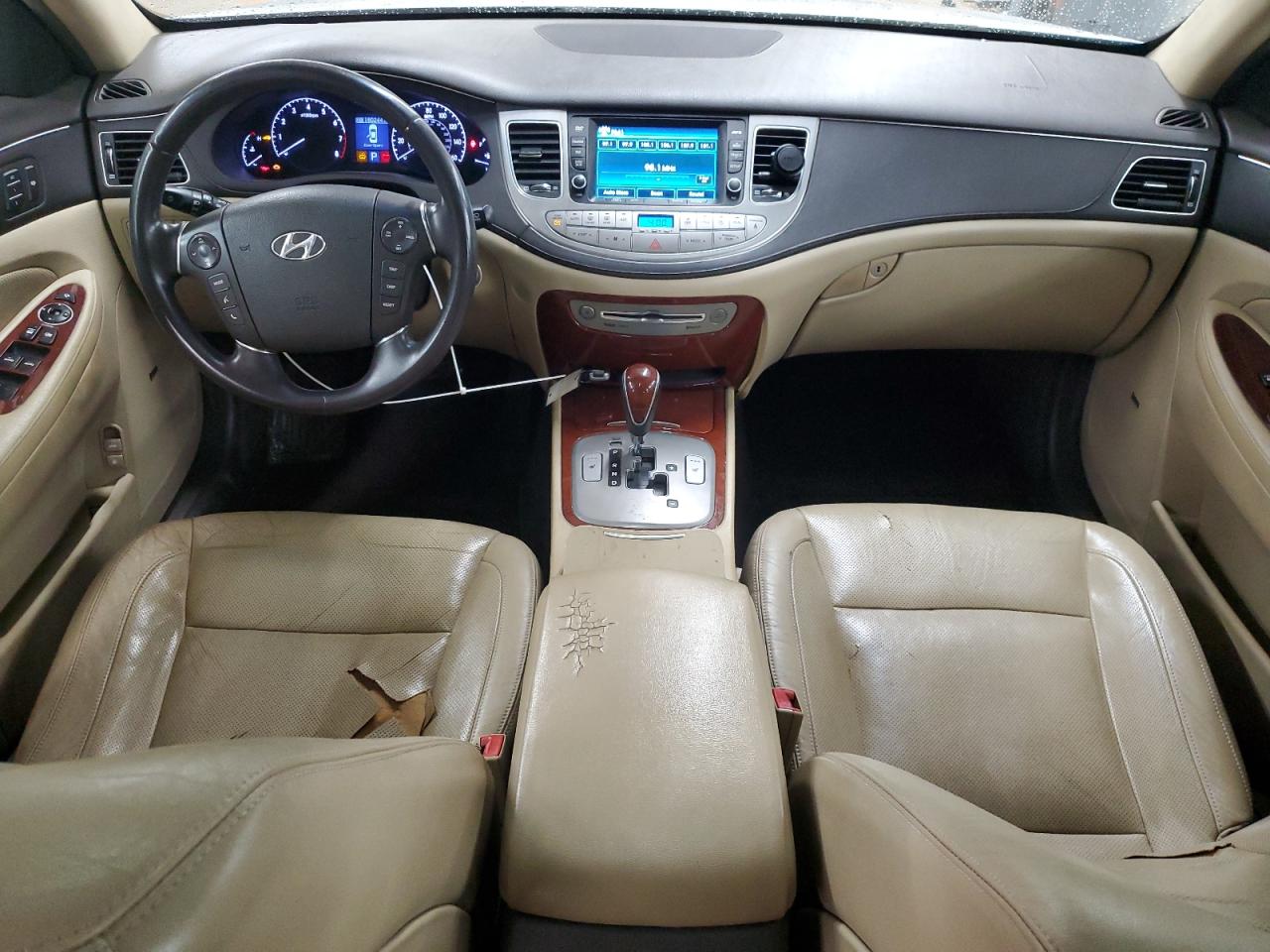 2012 Hyundai Genesis 3.8L VIN: KMHGC4DD3CU196681 Lot: 90084245