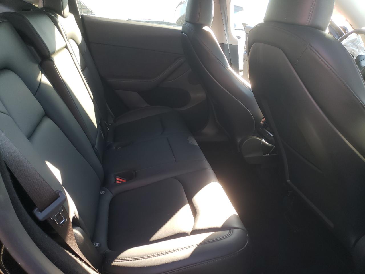 2023 Tesla Model Y VIN: 7SAYGDEE8PF754241 Lot: 90375625