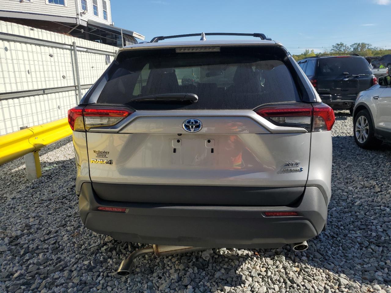 2024 Toyota Rav4 Xle VIN: 2T3RWRFV3RW231691 Lot: 84450745