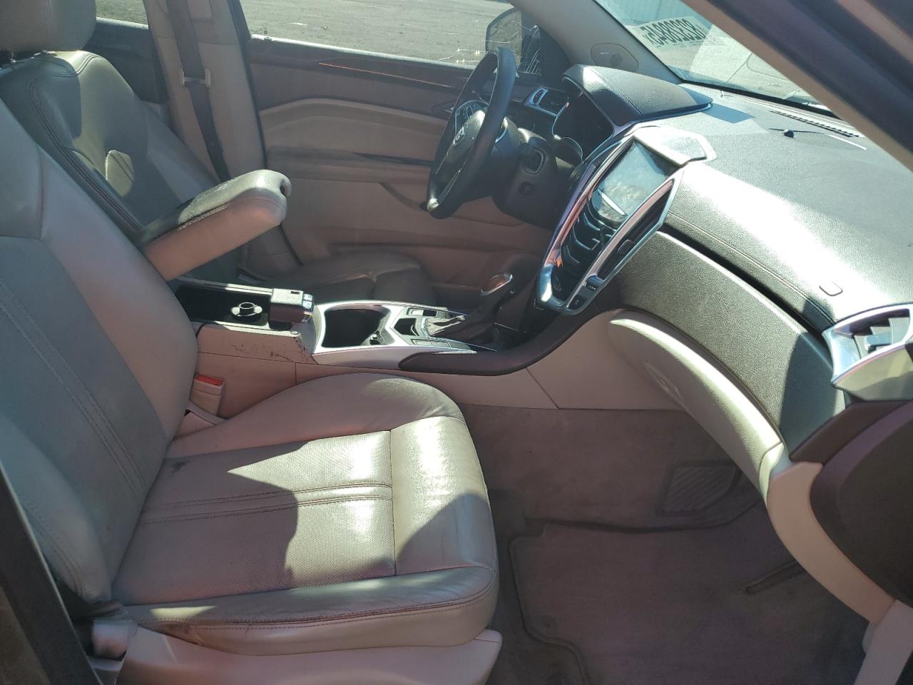 2014 Cadillac Srx Luxury Collection VIN: 3GYFNBE3XES545241 Lot: 82328845