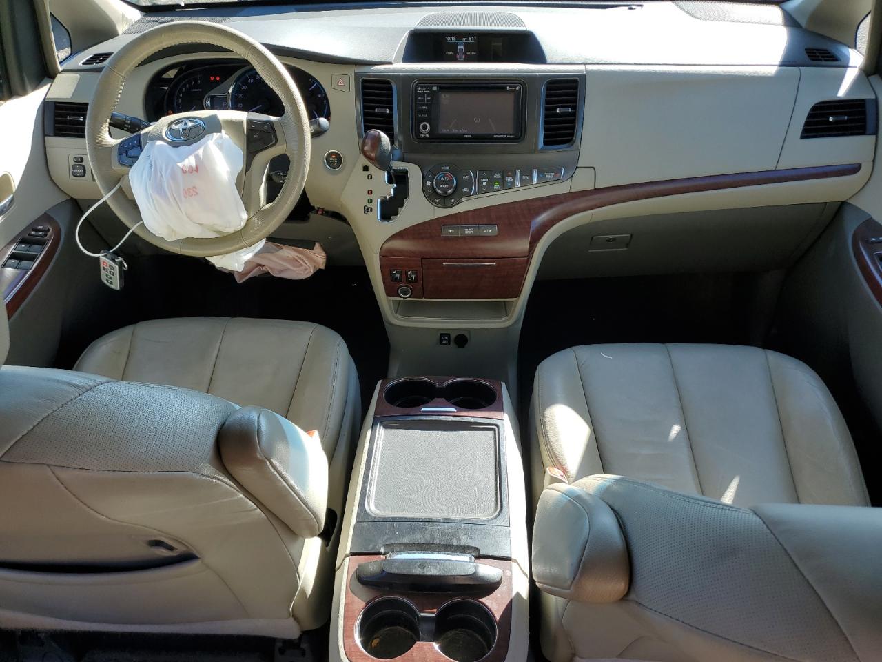 2013 Toyota Sienna Xle VIN: 5TDDK3DCXDS055933 Lot: 84577925