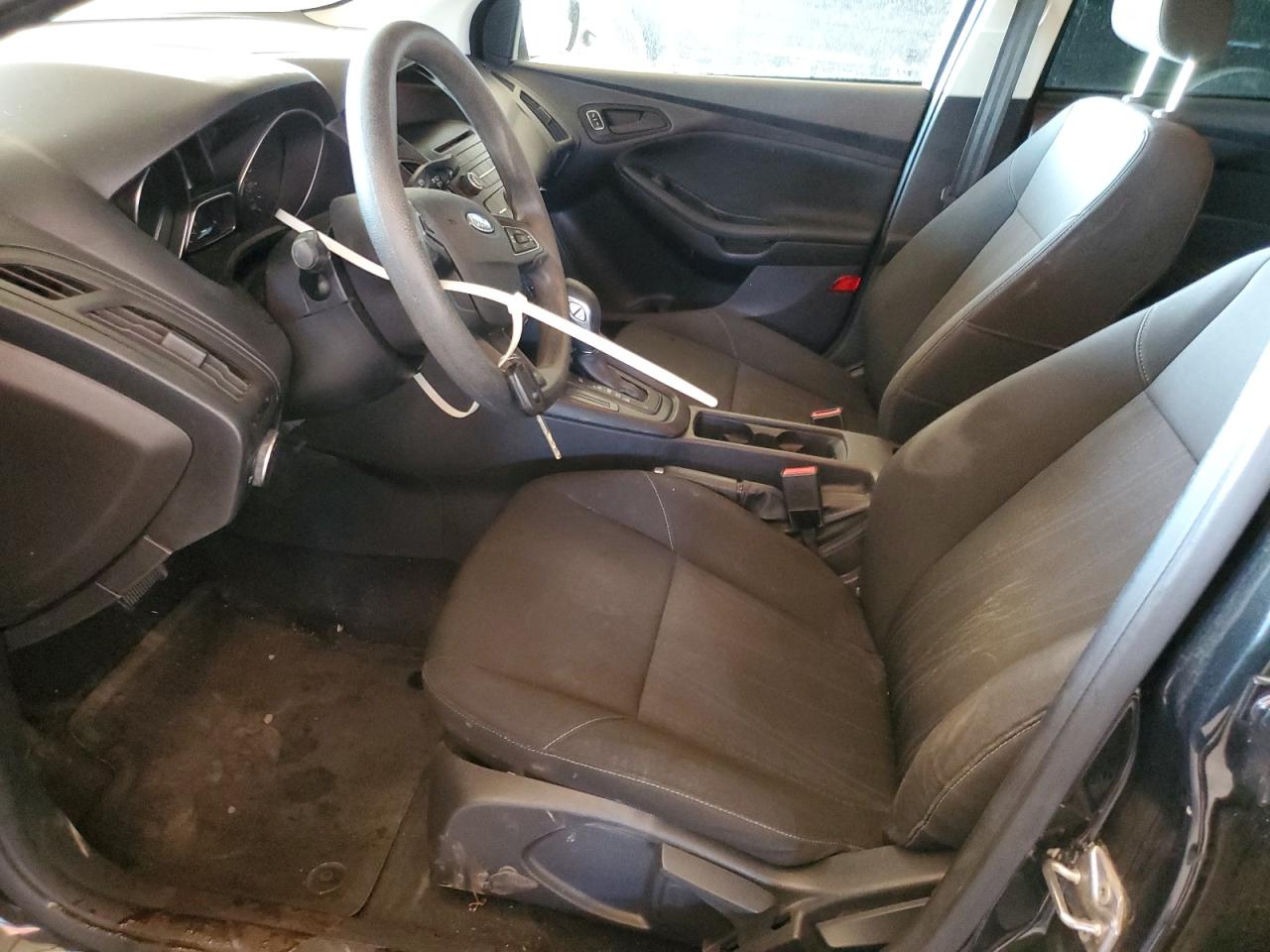 2015 Ford Focus S VIN: 1FADP3E24FL269558 Lot: 85146075