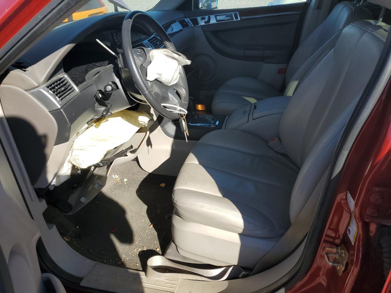 2005 Chrysler Pacifica Touring VIN: 2C8GM68465R409130 Lot: 86480705