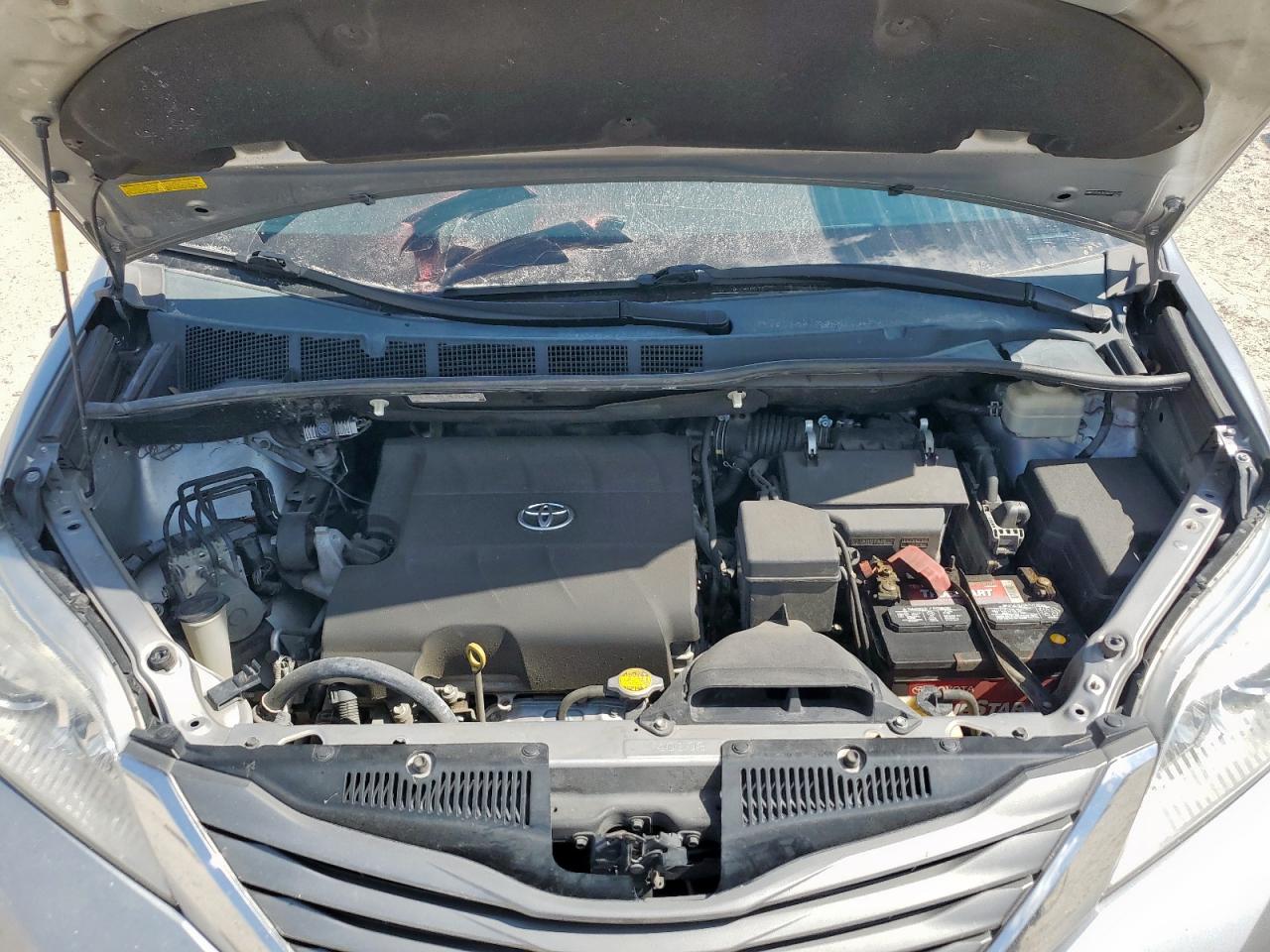 2013 Toyota Sienna Xle VIN: 5TDYK3DC4DS371233 Lot: 82282875