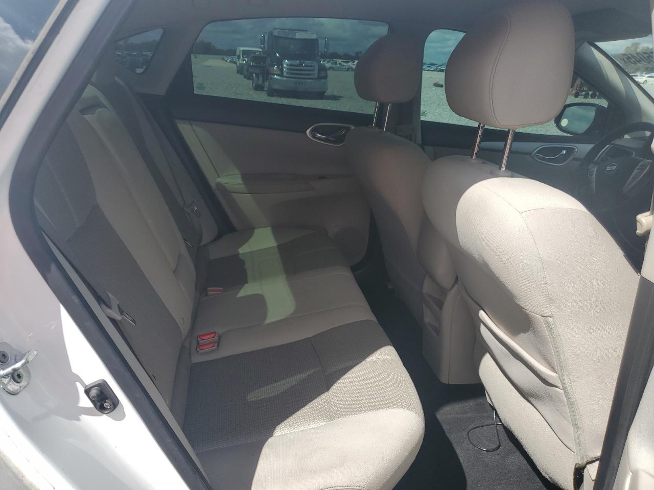 2015 Nissan Sentra S VIN: 3N1AB7AP4FY311533 Lot: 85555045