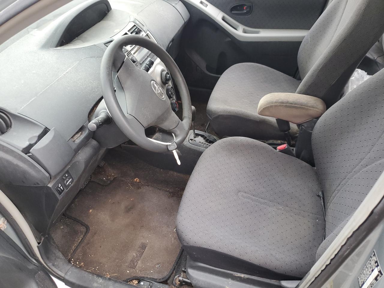 2010 Toyota Yaris VIN: JTDKT4K39A5279421 Lot: 68897535