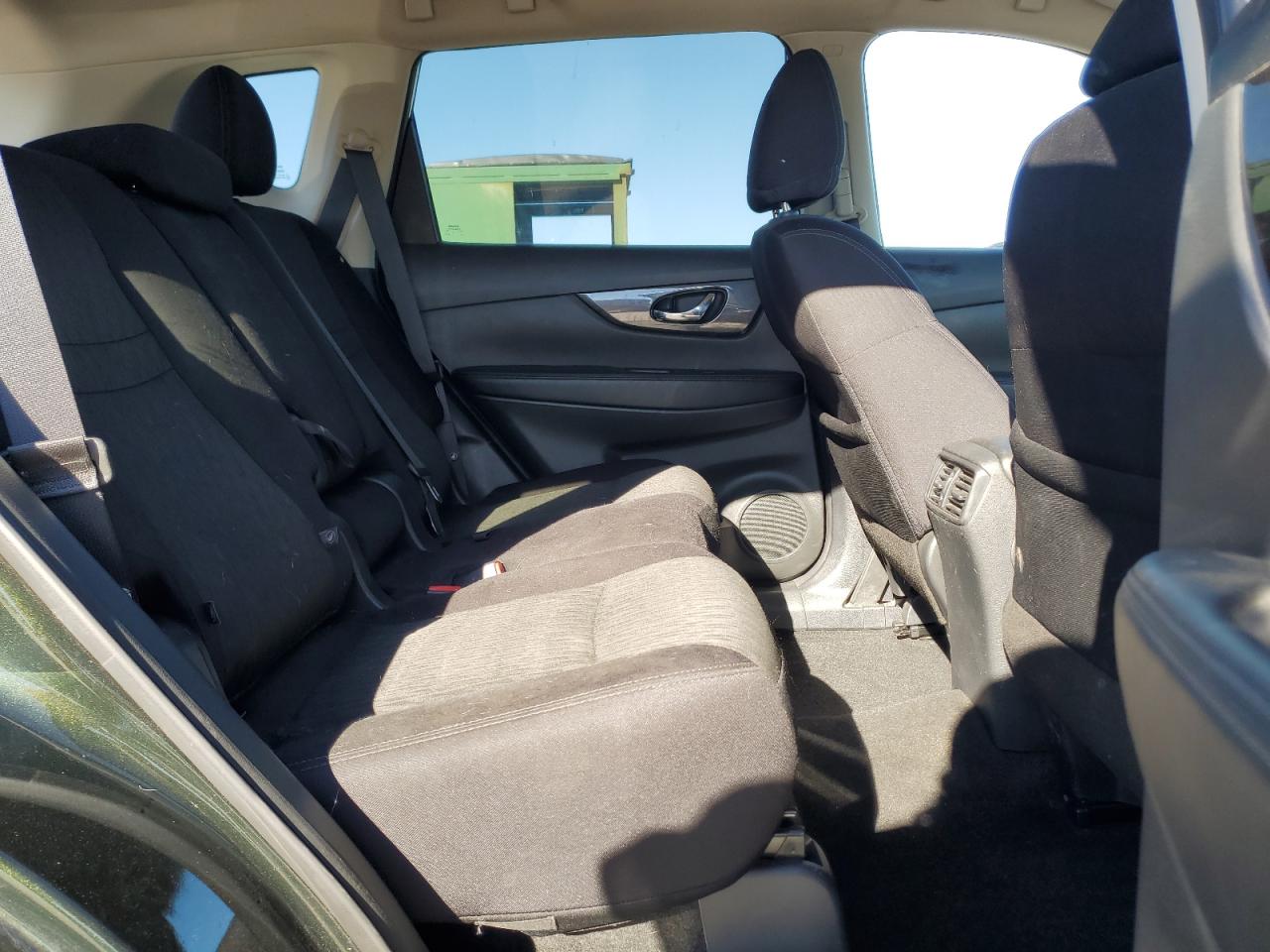 2019 Nissan Rogue S VIN: 5N1AT2MT6KC757865 Lot: 81998405