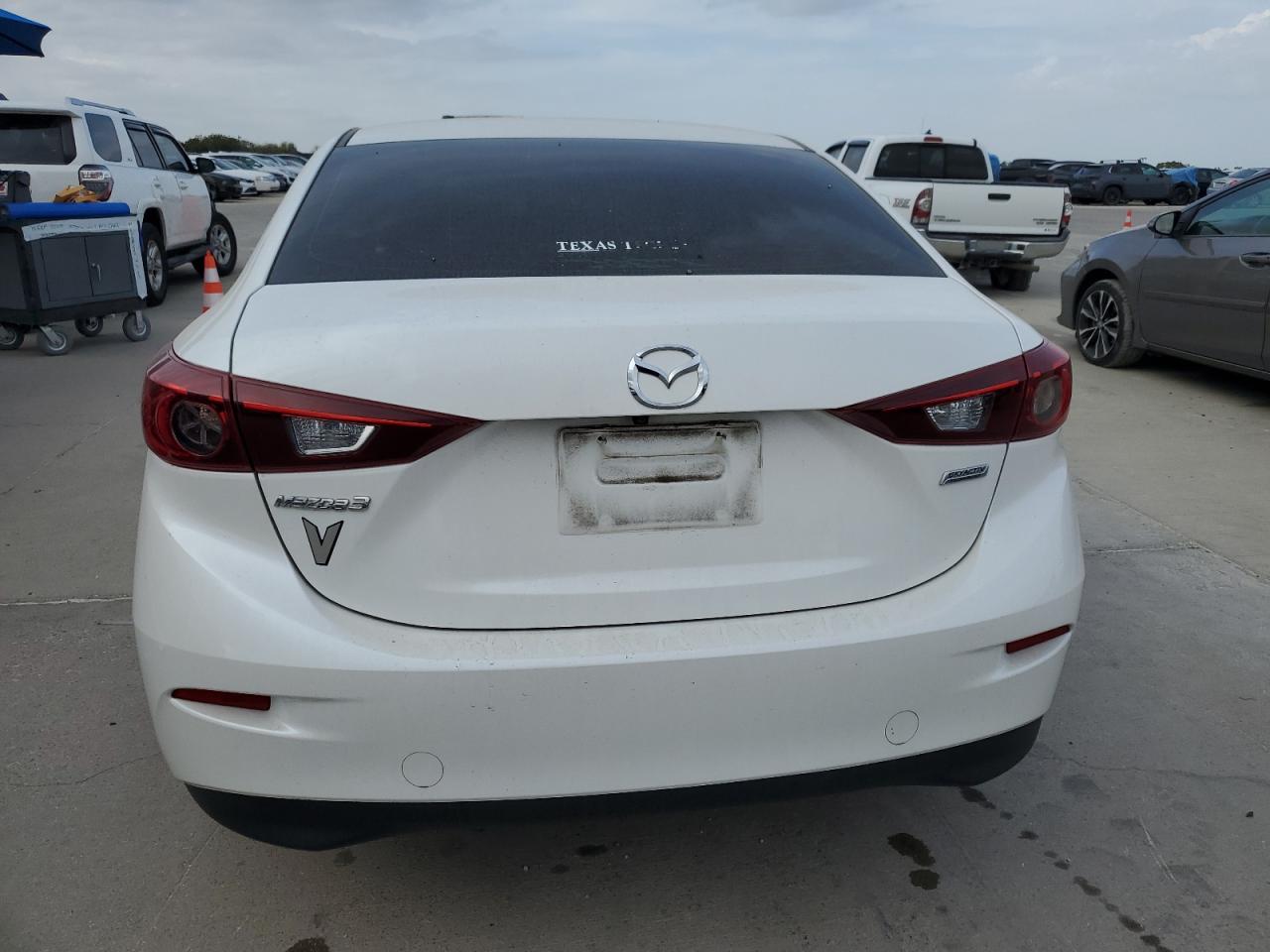 2017 Mazda 3 Sport VIN: 3MZBN1U7XHM138366 Lot: 89722995