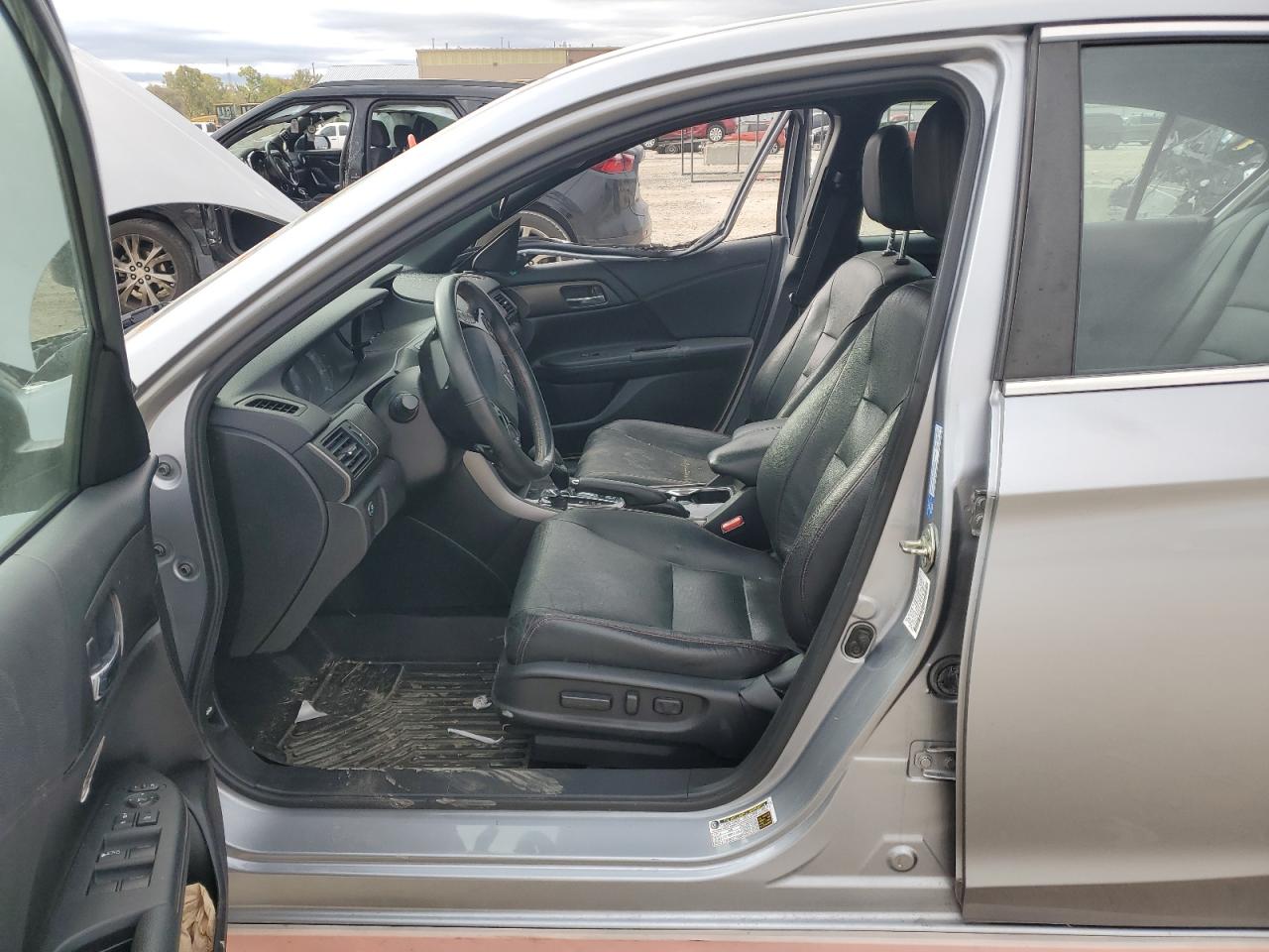 2017 Honda Accord Sport Special Edition VIN: 1HGCR2F12HA024175 Lot: 86141085