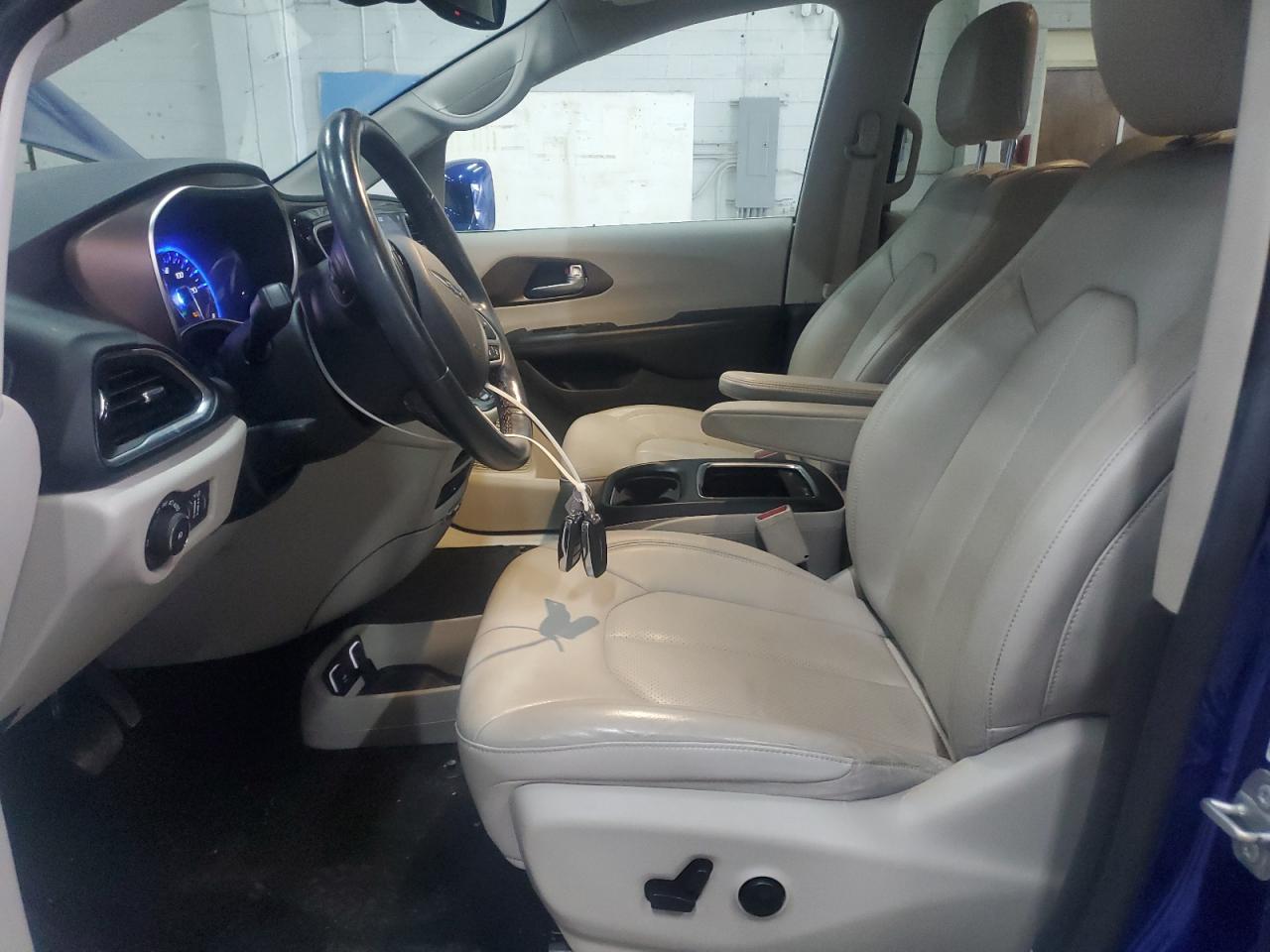 2019 Chrysler Pacifica Touring L Plus VIN: 2C4RC1EGXKR645032 Lot: 82048415