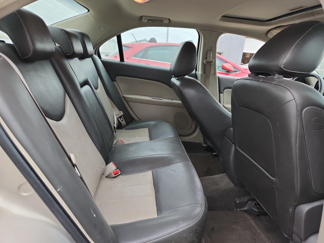 2010 Mercury Milan Premier VIN: 3MEHM0JG2AR635434 Lot: 90810925