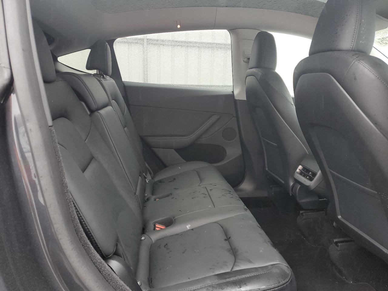 2024 Tesla Model Y VIN: 7SAYGDEDXRA306901 Lot: 90594525