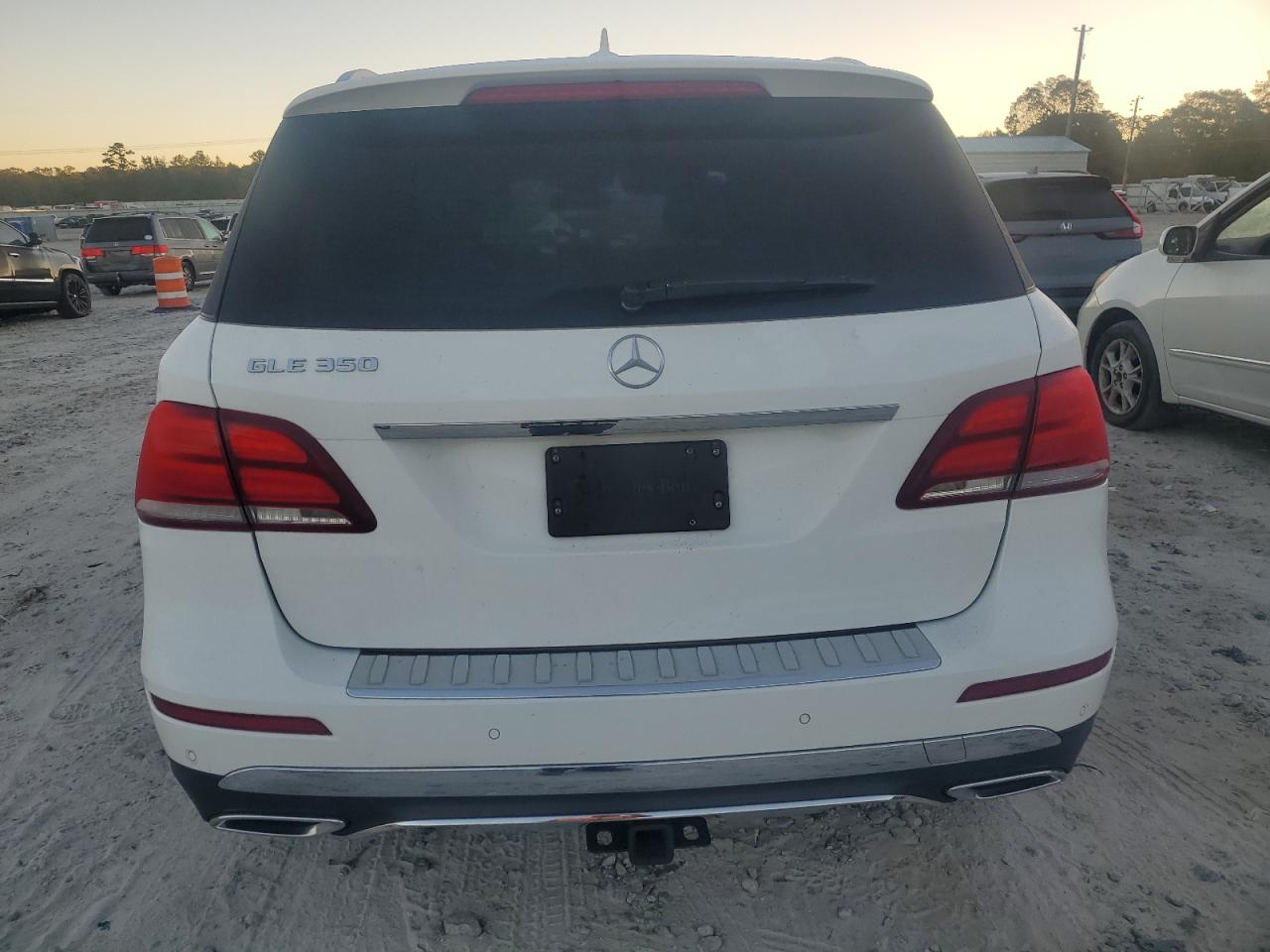 2018 Mercedes-Benz Gle 350 VIN: 4JGDA5JB2JB199257 Lot: 82511405