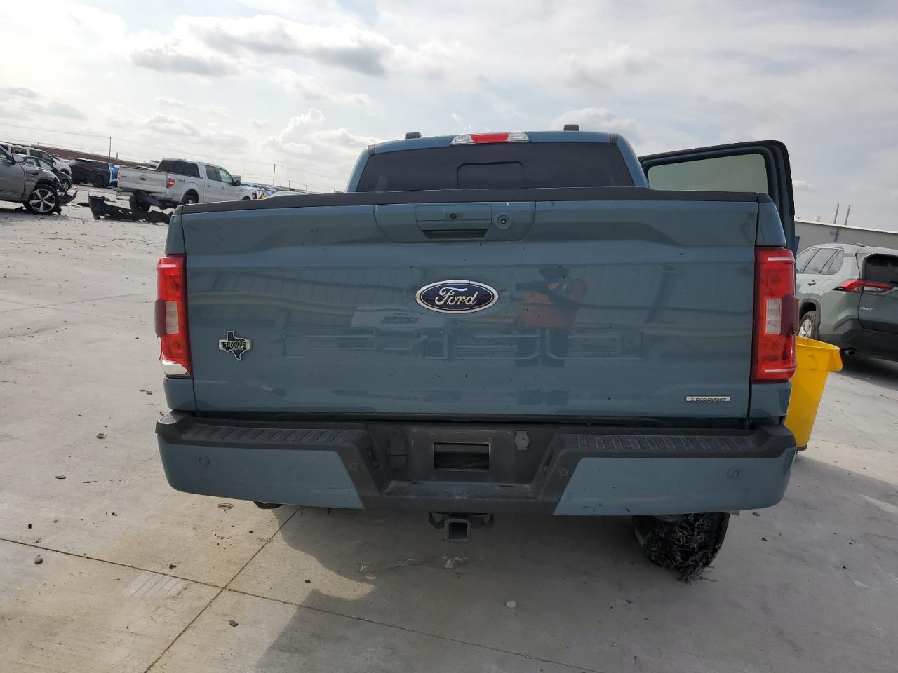 2023 Ford F150 Supercrew VIN: 1FTFW1E89PKE71401 Lot: 82745035