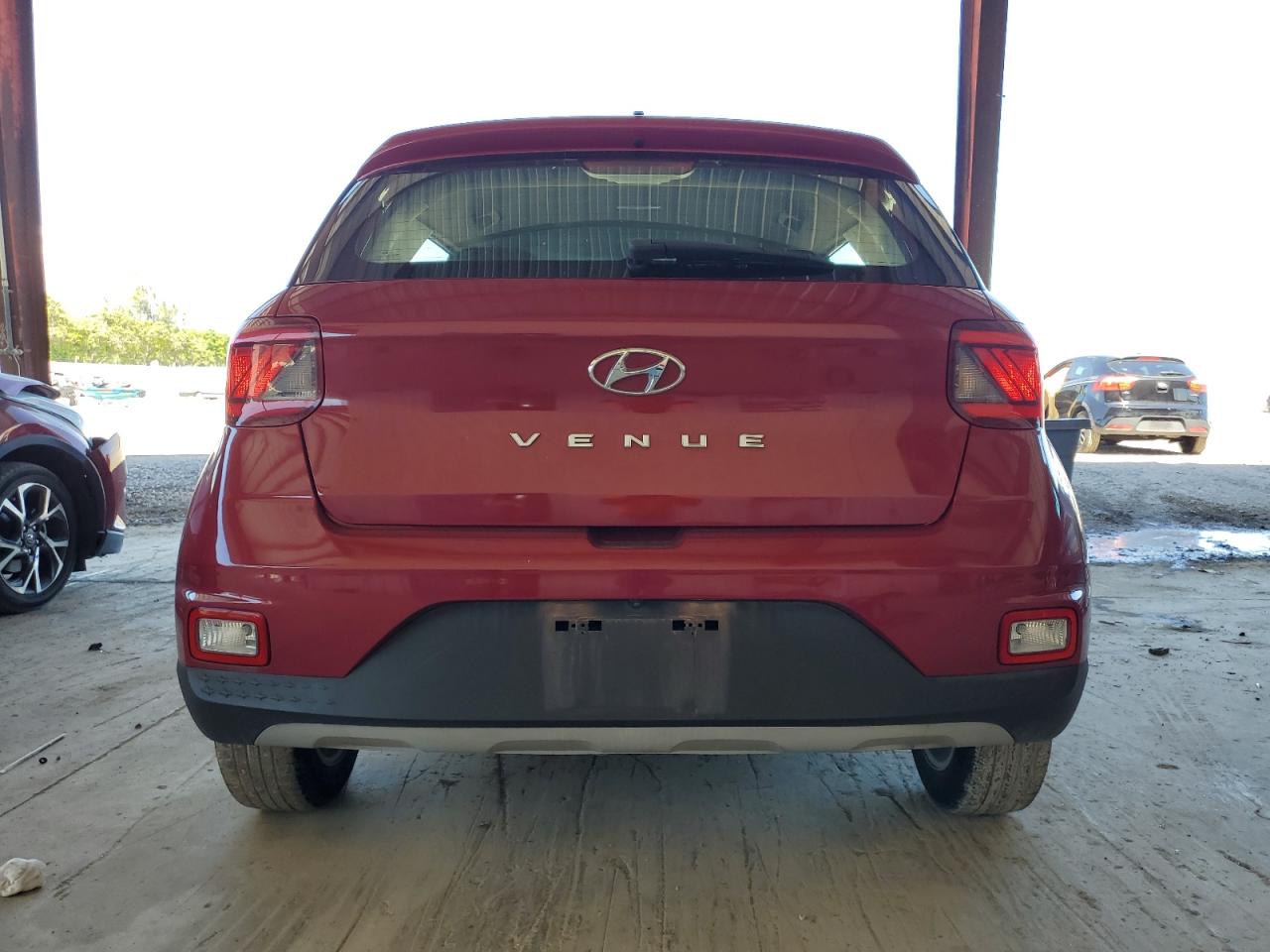 2021 Hyundai Venue Se VIN: KMHRB8A39MU065688 Lot: 89910065