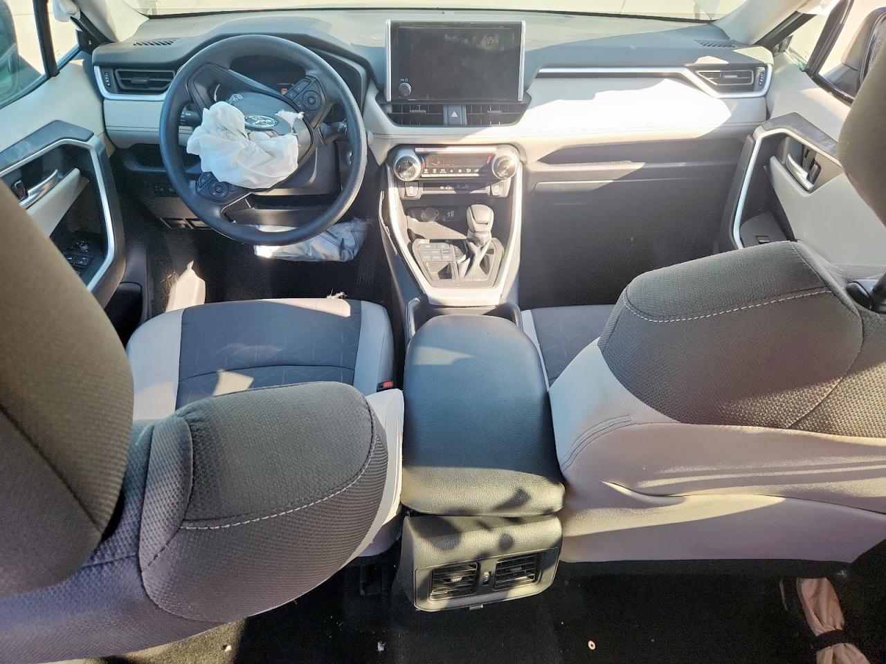 2024 Toyota Rav4 Xle VIN: 2T3P1RFV1RW489438 Lot: 82277415