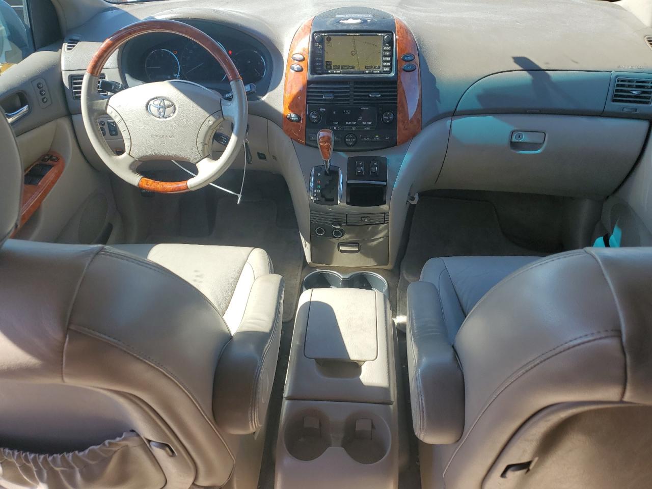 2008 Toyota Sienna Xle VIN: 5TDZK22C18S122850 Lot: 85318505