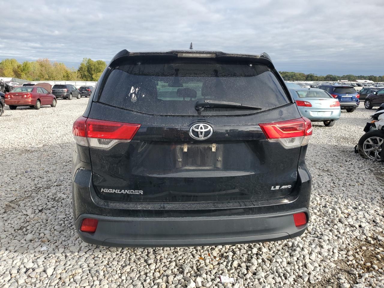2017 Toyota Highlander Le VIN: 5TDBZRFHXHS410751 Lot: 85766865