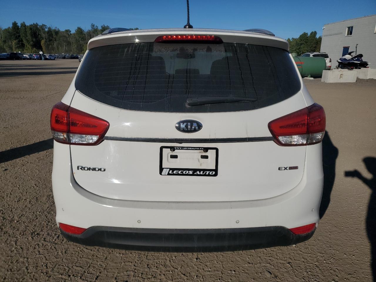 2015 Kia Rondo VIN: KNAHU8A35F7082111 Lot: 81961815