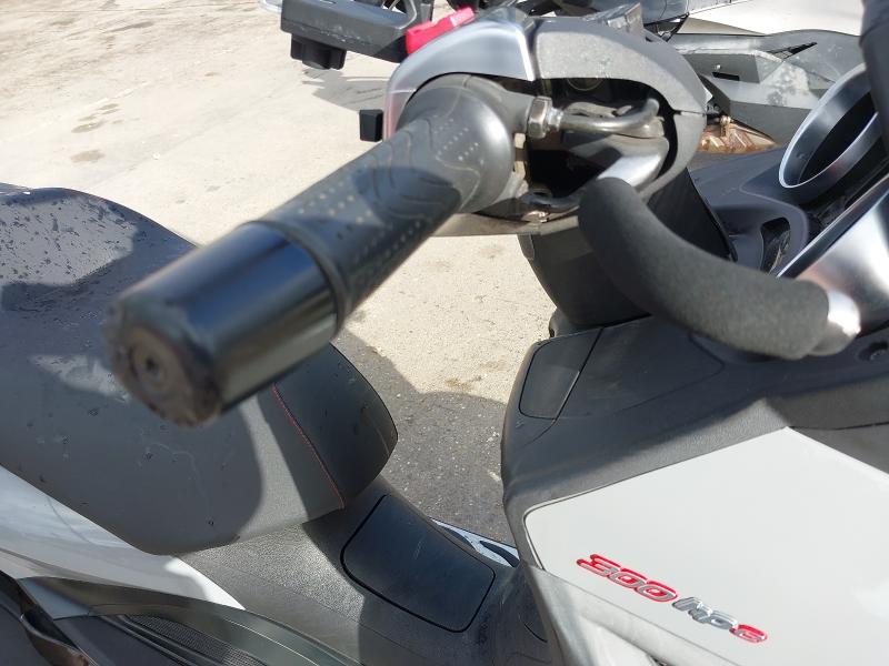 2020 PIAGGIO MP3 300 SPORT 
