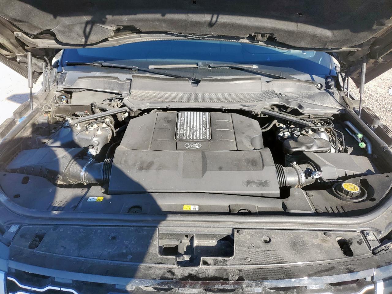 2018 Land Rover Range Rover Supercharged VIN: SALGS2RE2JA381728 Lot: 90822535