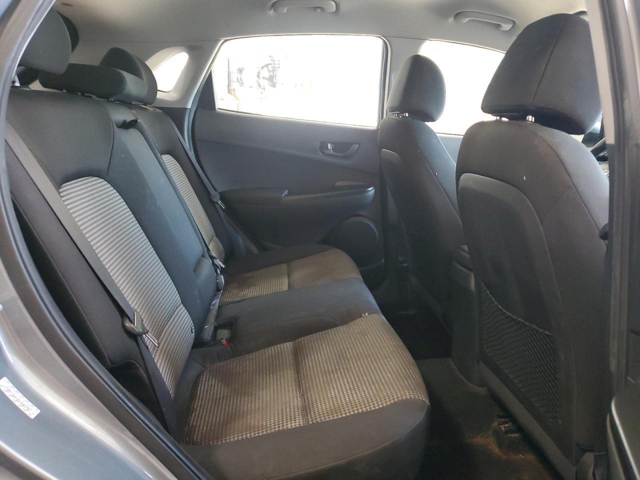 2021 Hyundai Kona Se VIN: KM8K12AA3MU665767 Lot: 85170425