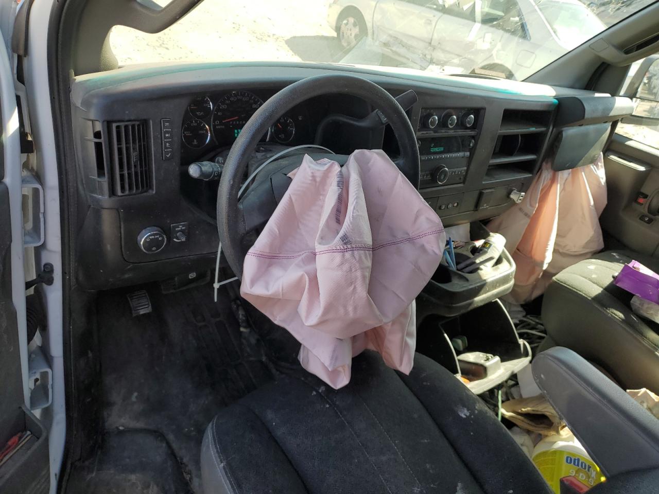 2021 Chevrolet Express G2500 VIN: 1GCWGAFP2M1306505 Lot: 87200655