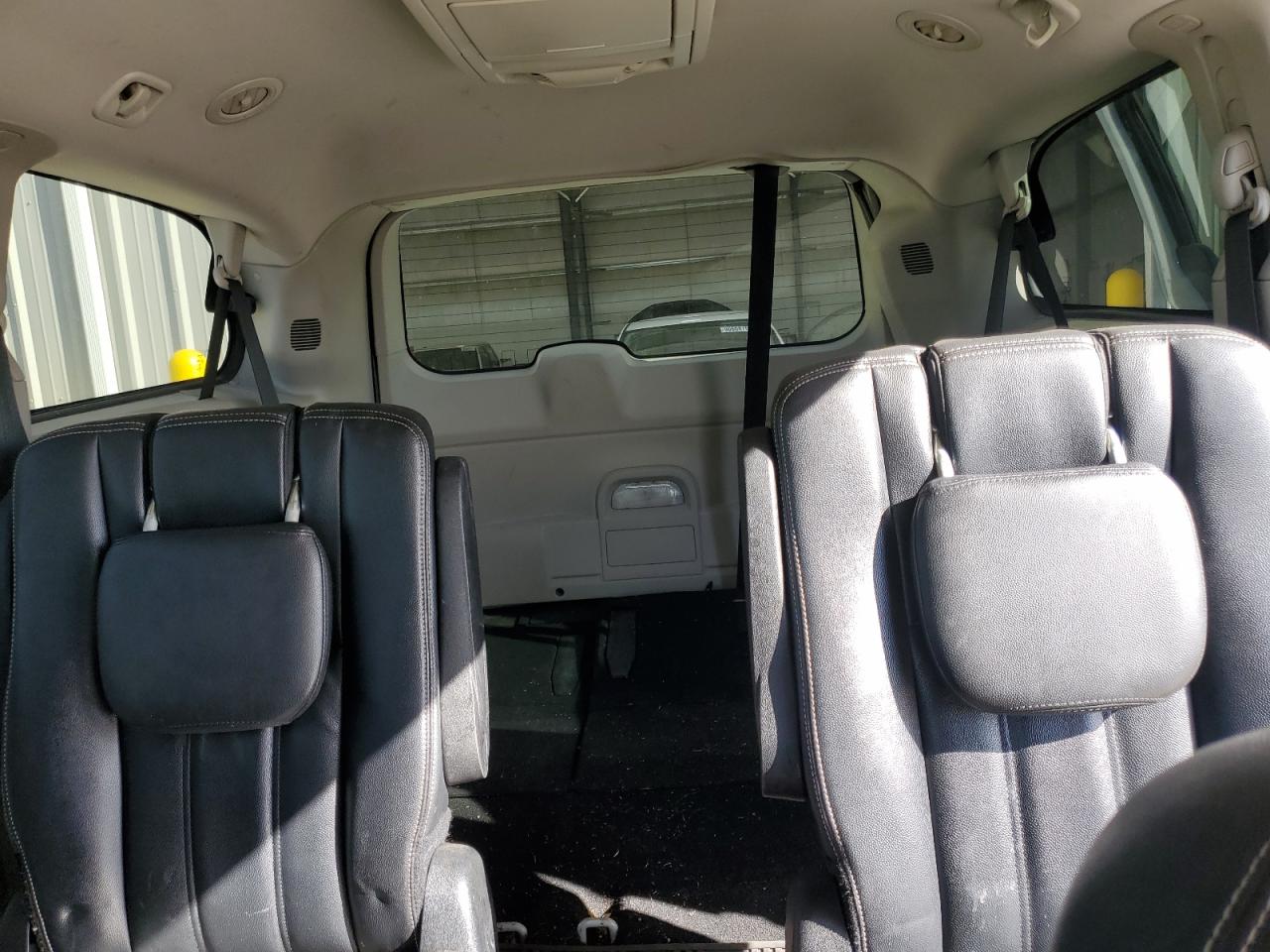 2014 Chrysler Town & Country Touring VIN: 2C4RC1BG1ER382888 Lot: 84355025