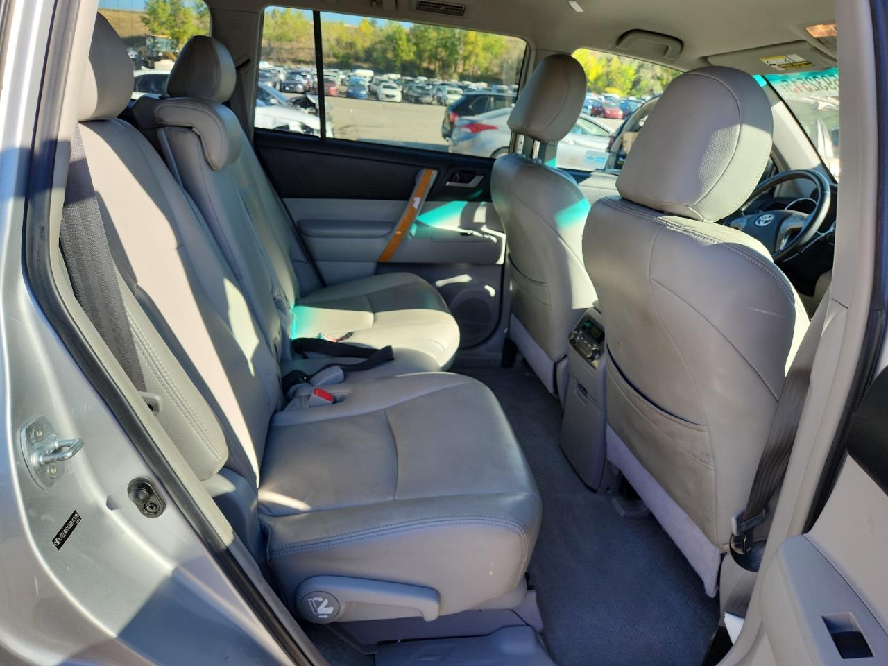 2008 Toyota Highlander Hybrid VIN: JTEEW41A382013985 Lot: 85932515