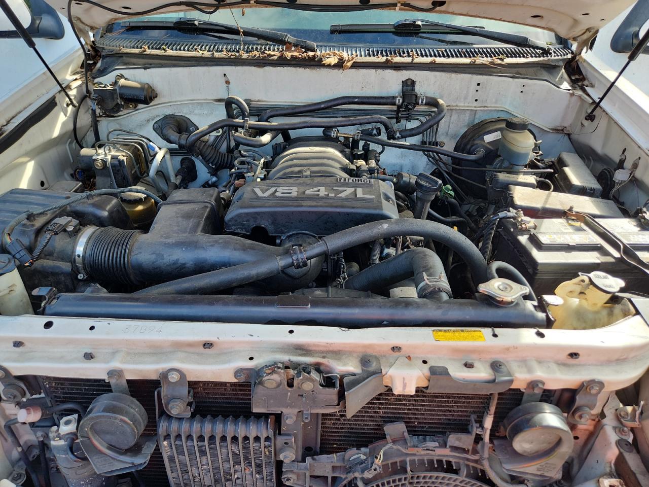 2005 Toyota Sequoia Sr5 VIN: 5TDZT34A95S258122 Lot: 85701225