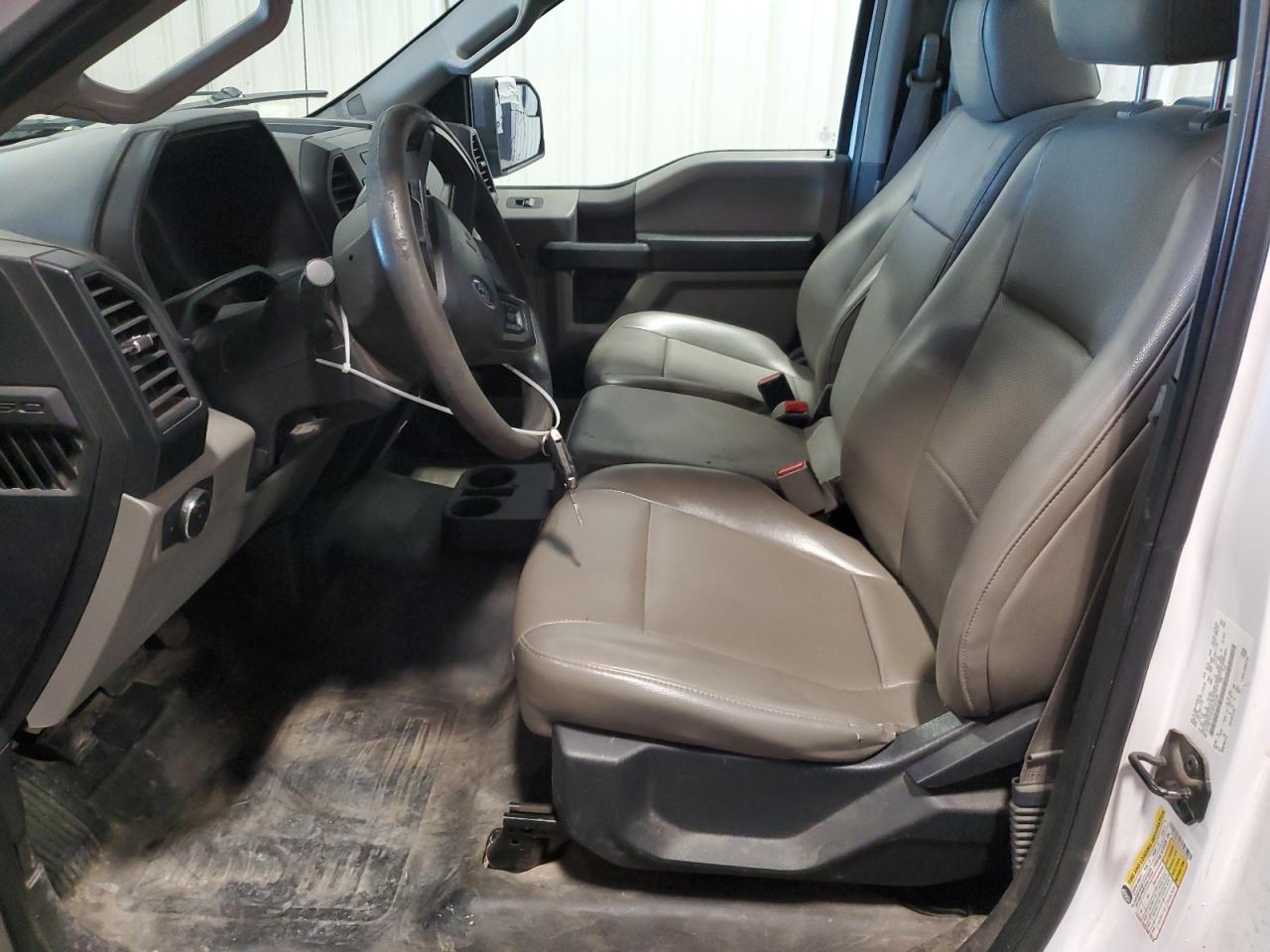 2016 Ford F150 VIN: 1FTMF1CF8GKG03346 Lot: 84981895