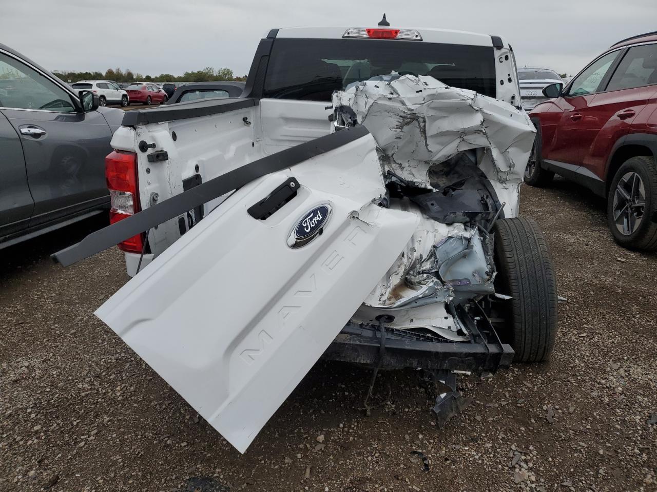 2024 Ford Maverick Xl VIN: 3FTTW8B90RRA79947 Lot: 84373945