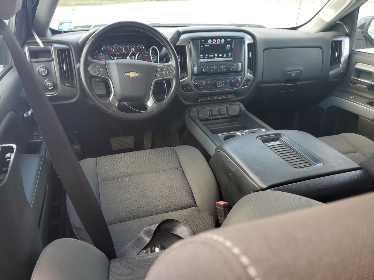 2018 Chevrolet Silverado K1500 Lt VIN: 1GCVKREC0JZ317572 Lot: 84590525