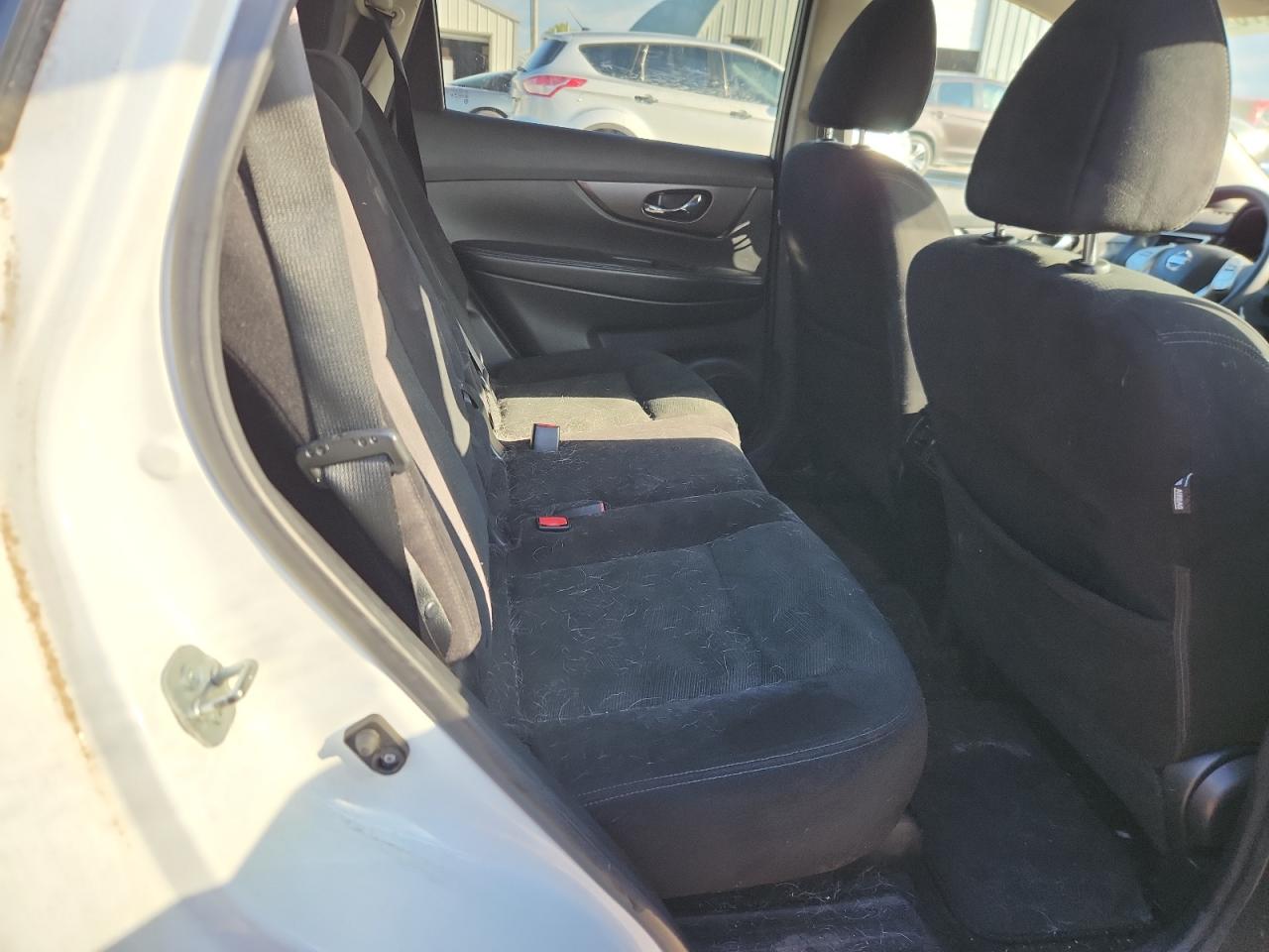 2014 Nissan Rogue S VIN: 5N1AT2MV4EC852768 Lot: 82352175