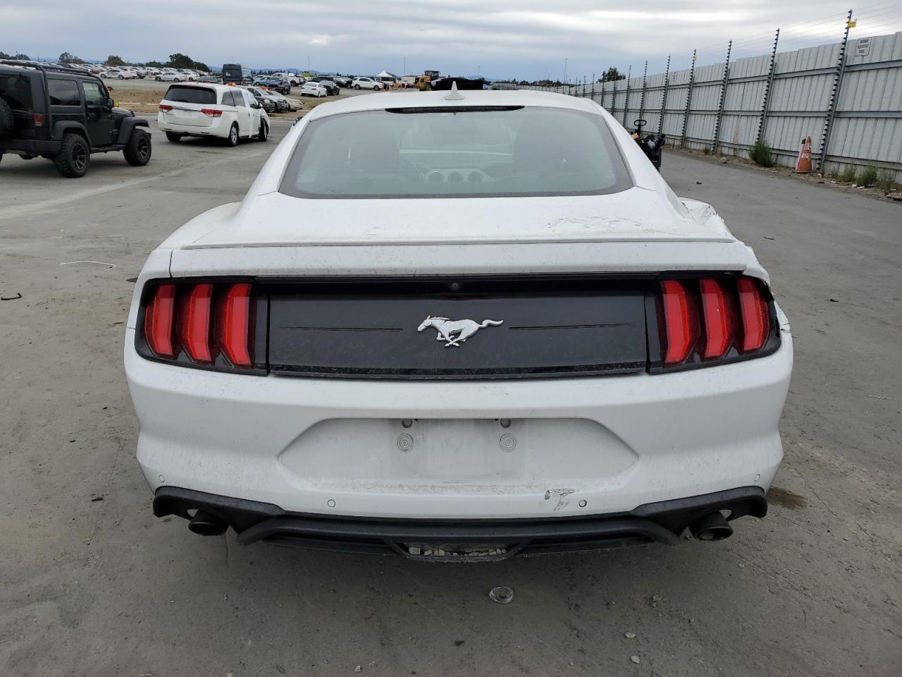 2020 Ford Mustang VIN: 1FA6P8TH5L5139141 Lot: 84705175