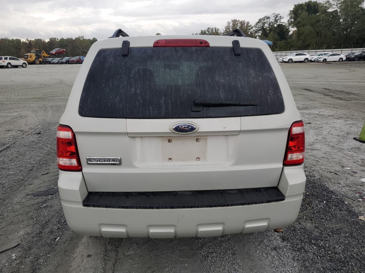 2009 Ford Escape Xlt VIN: 1FMCU03729KB53468 Lot: 82255395