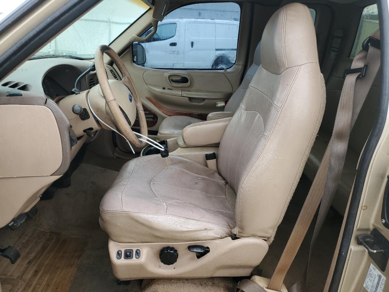 1999 Ford F150 VIN: 1FTRX07L8XKC19449 Lot: 86262565