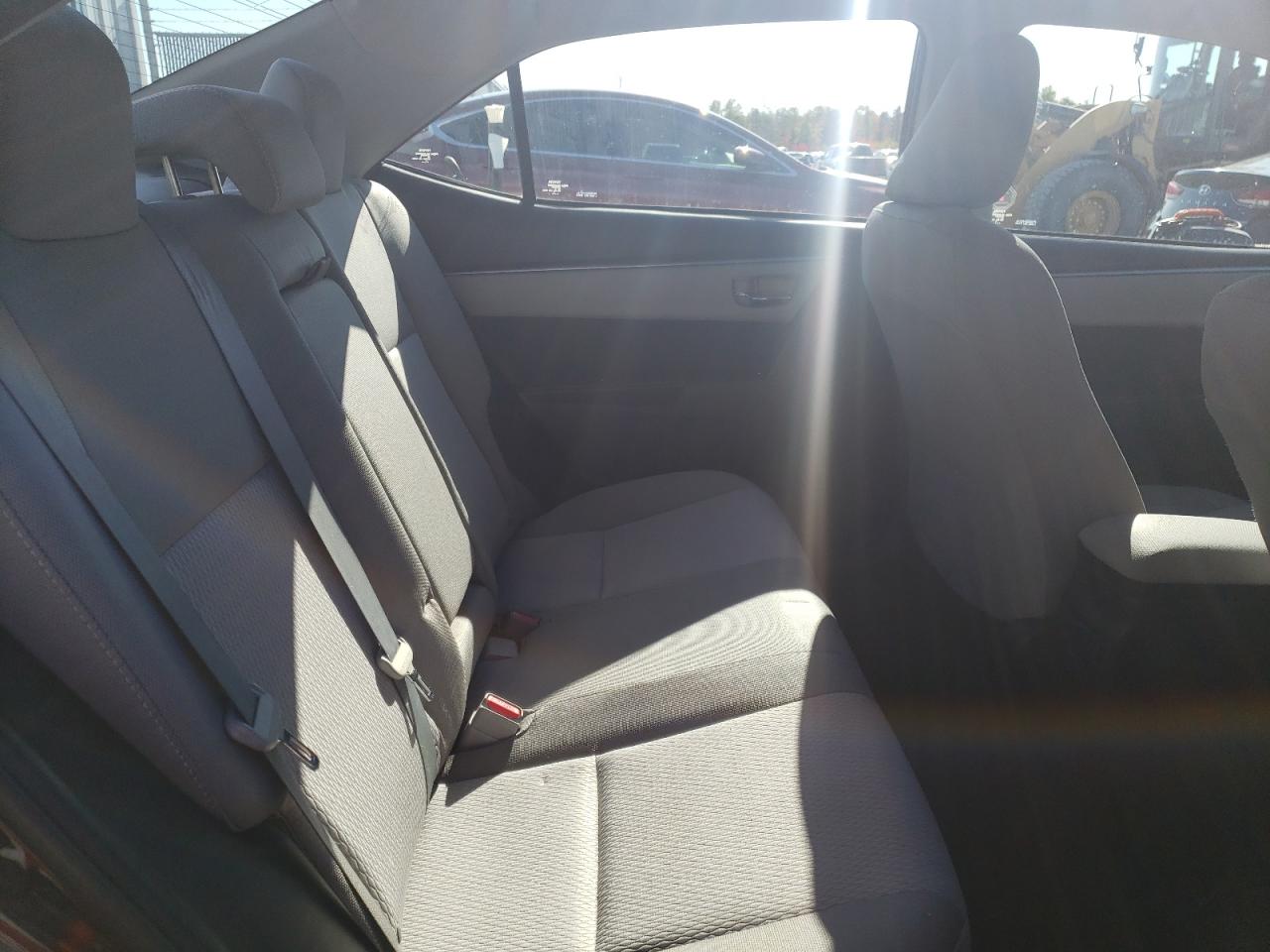 2015 Toyota Corolla L VIN: 2T1BURHE4FC418741 Lot: 86242055